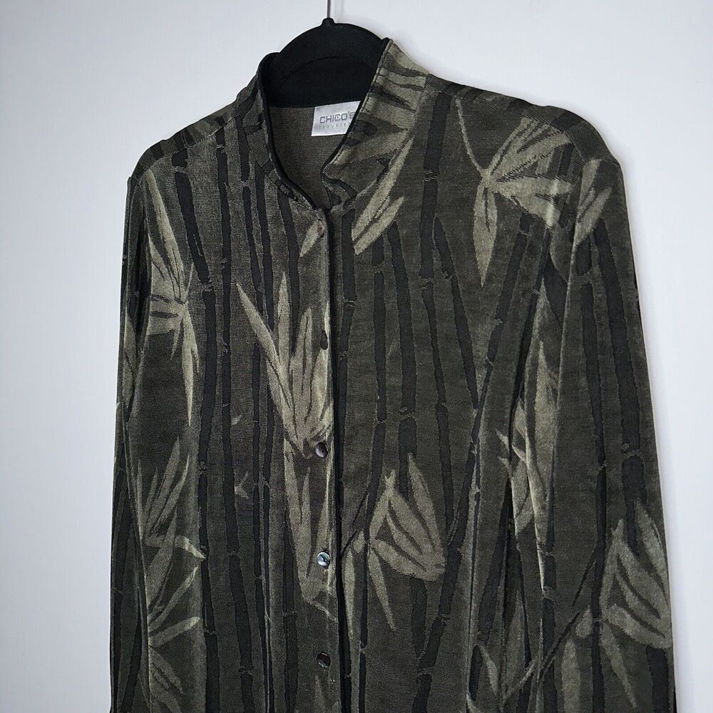 Chico’s Travelers Women’s Bamboo Print Button Front Cardigan 90’s Size 1 - Picture 2 of 4